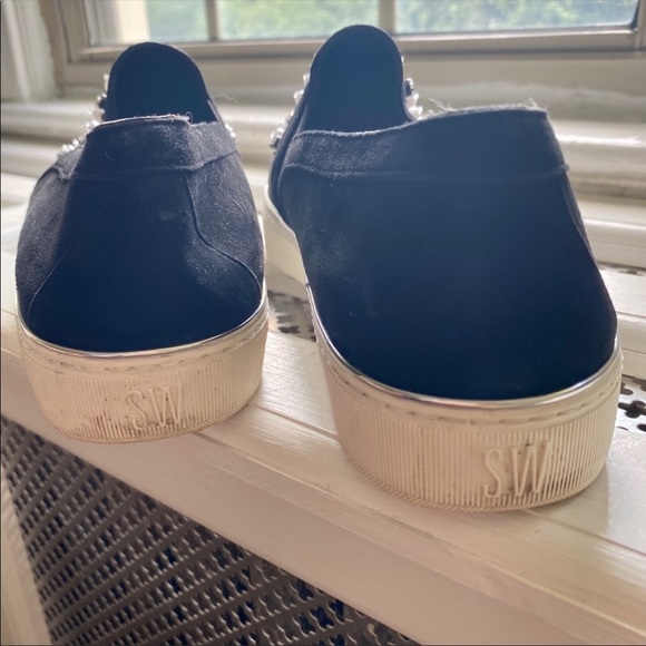 Authentic Stuart Weitzman Pearl sneakers - Picture 3 of 5